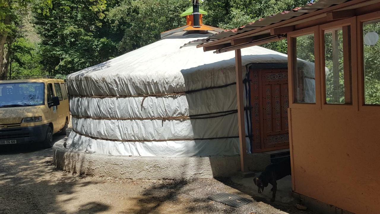 Camping Le P'Tit Bonheur Escaro Exterior photo