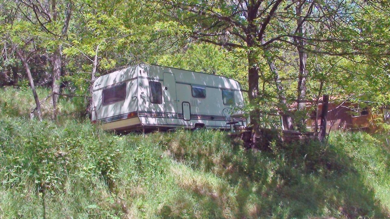 Camping Le P'Tit Bonheur Escaro Exterior photo